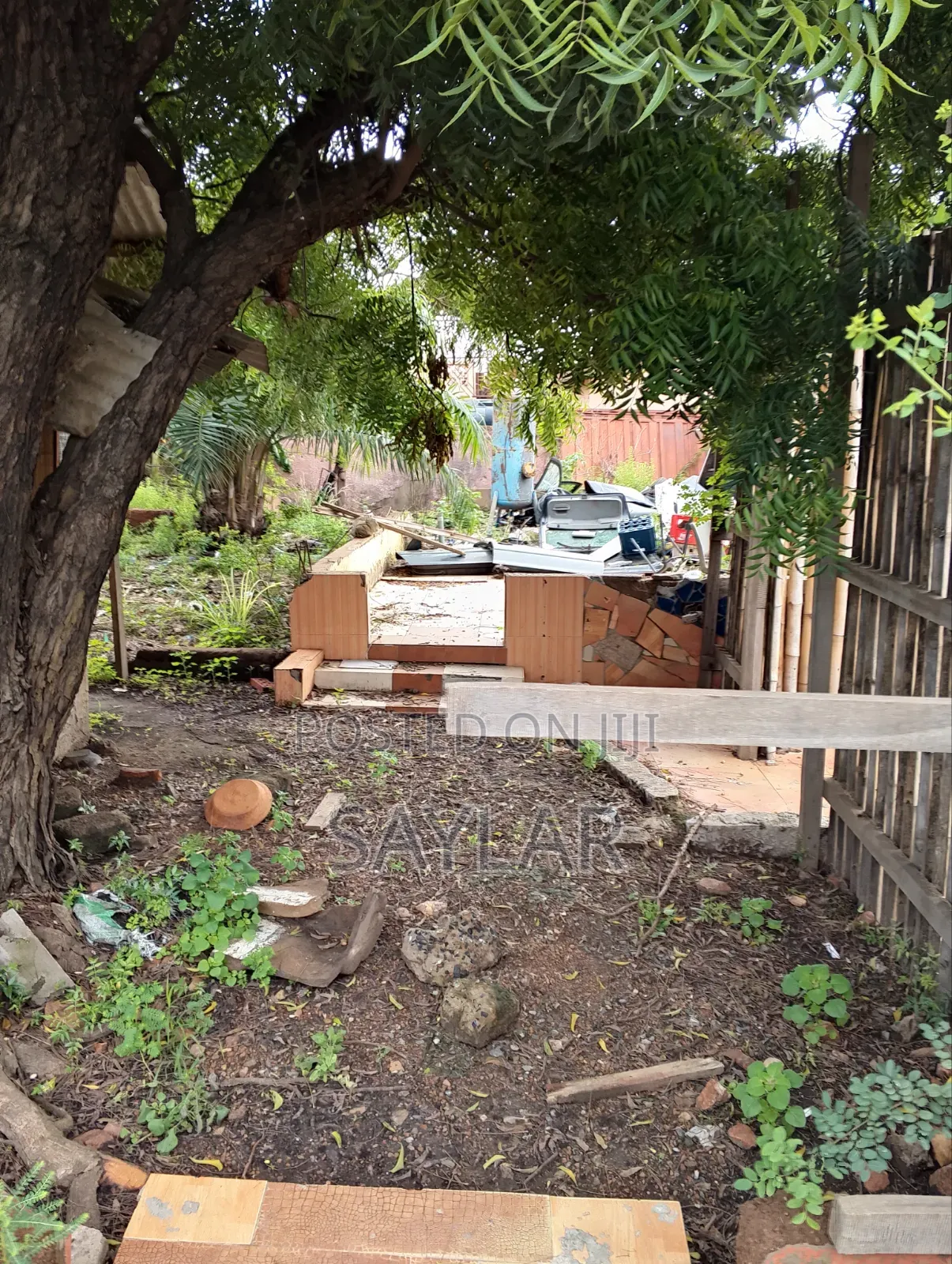 A Very Nice Half Plot Close to the Main Road for Sale Klagon
