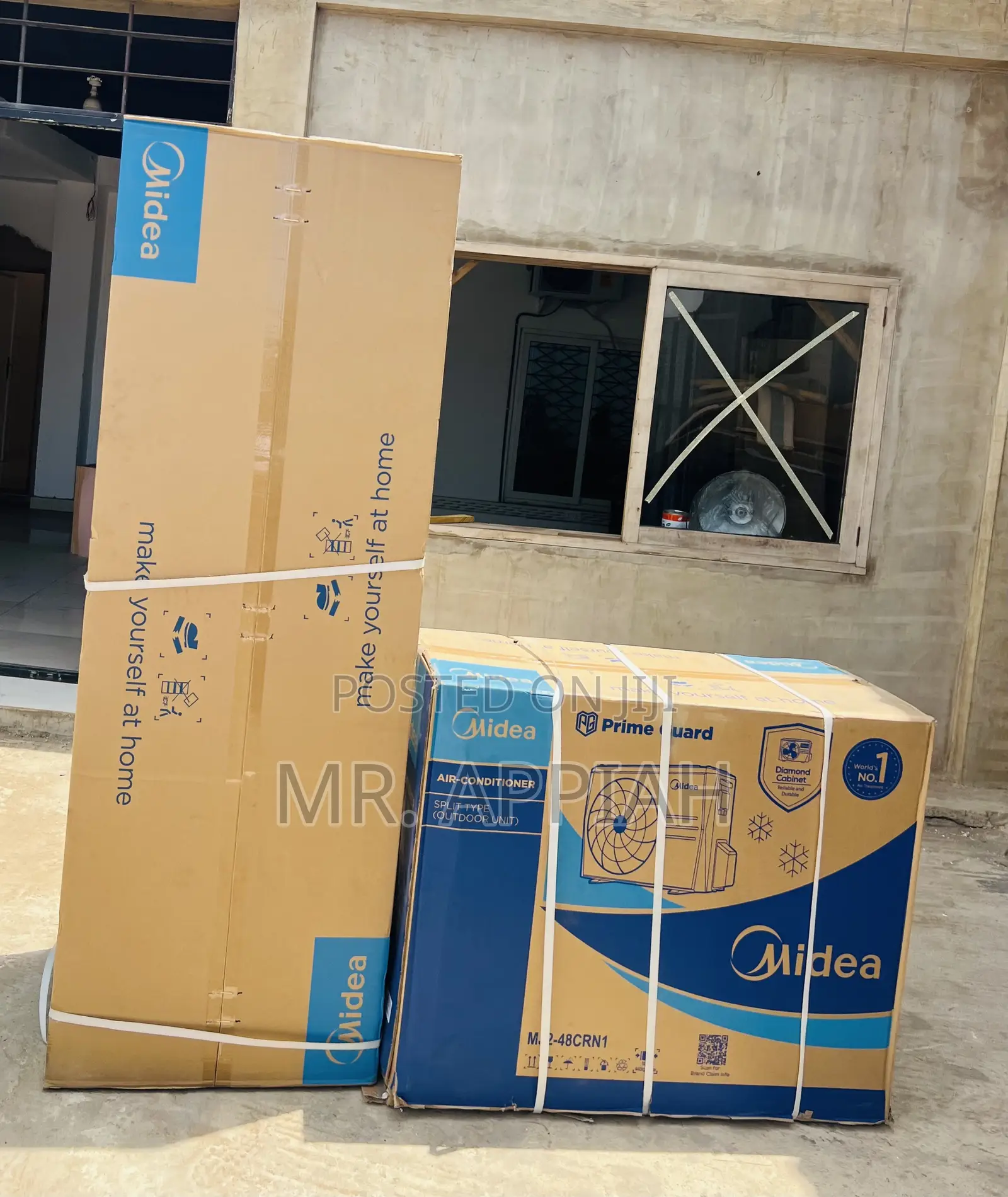 Sleek and Slim Midea 3.5hp Floor Standing Air Conditioner 