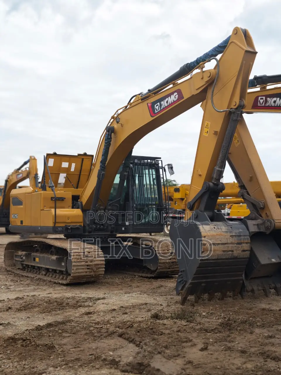 Xcmg215 Brand New With Isuzu Engine.Manual Transmission