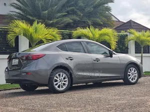 Mazda 3 2016 Gray