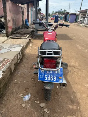 Royal RY125 2019 Red