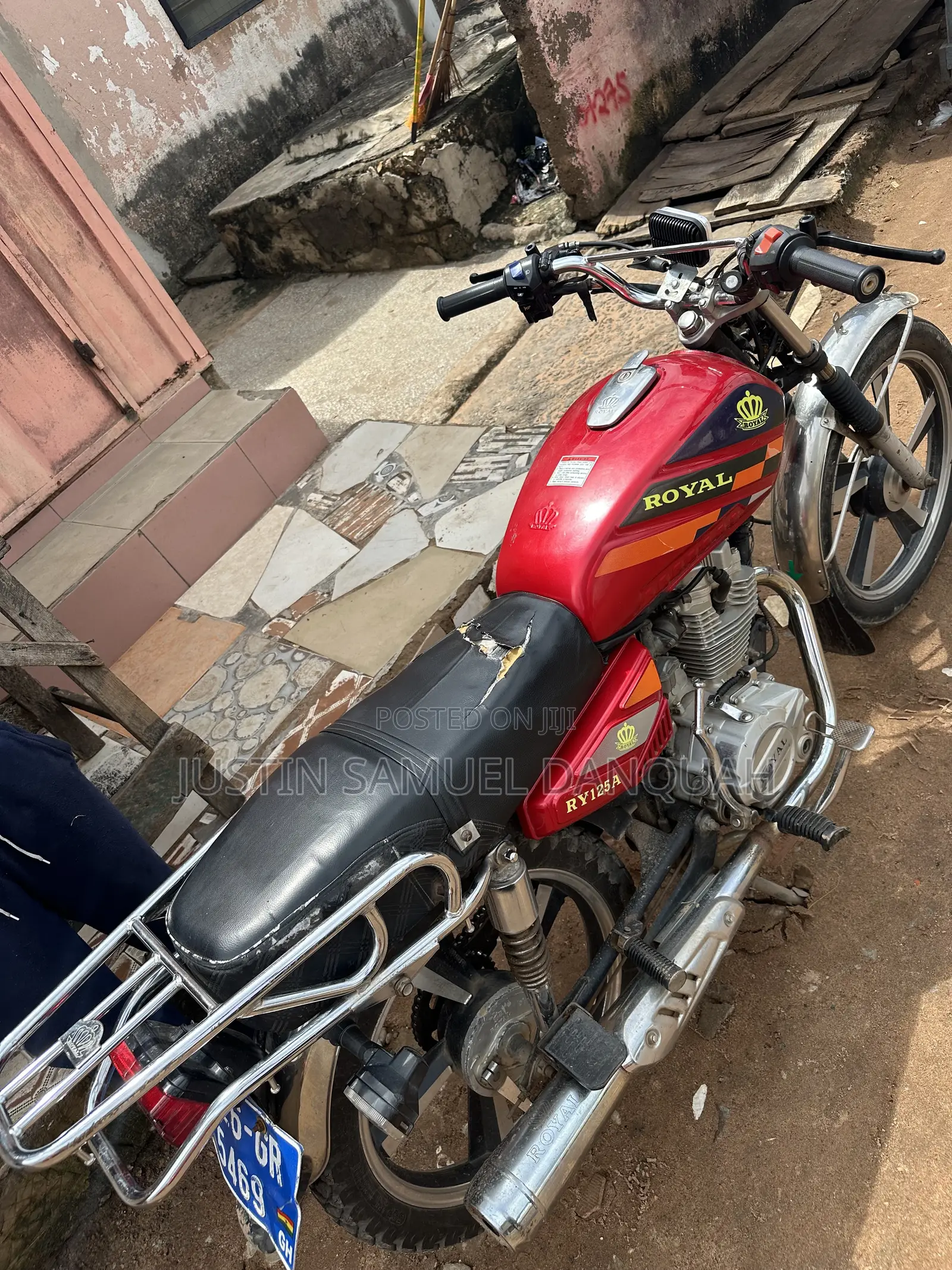 Royal RY125 2019 Red