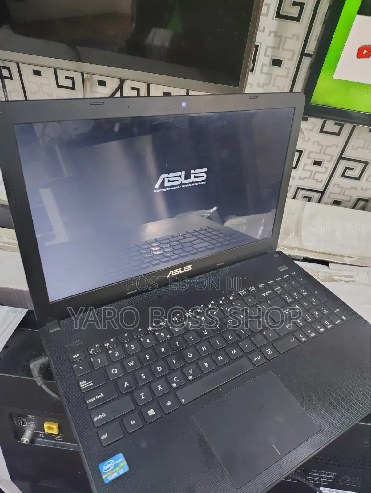Laptop Asus X501A 4GB Intel HDD 256GB