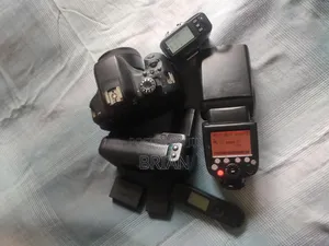 Canon Eos Rebel T6i With Prime Lens and Accessories