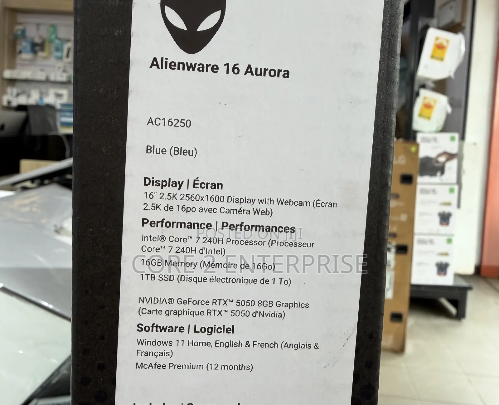 New Laptop Alienware 16 Aurora 16GB Intel Core 7 SSD 1T