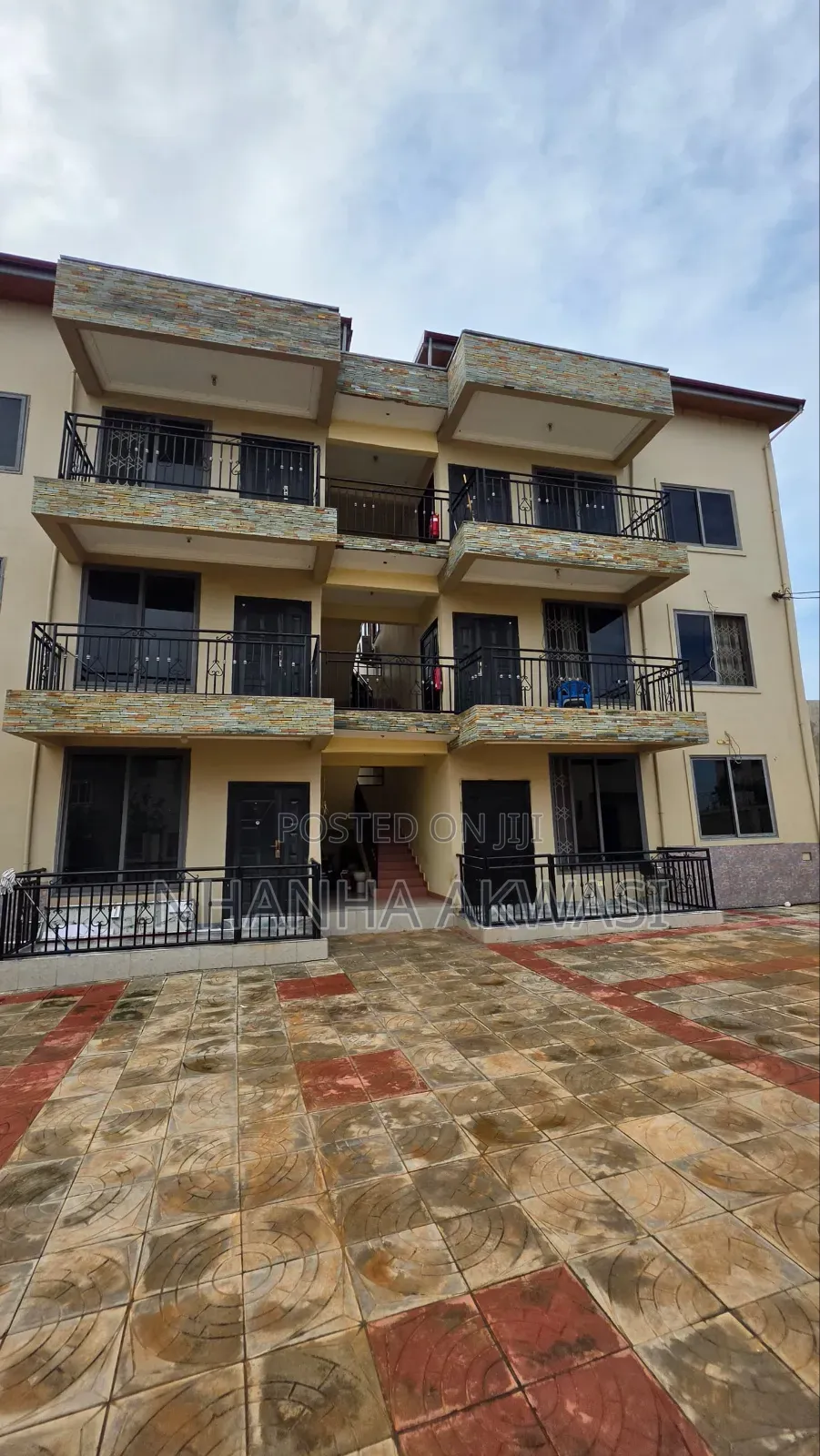 2bdrm Apartment in Lashibi Drc, Sakumono for rent