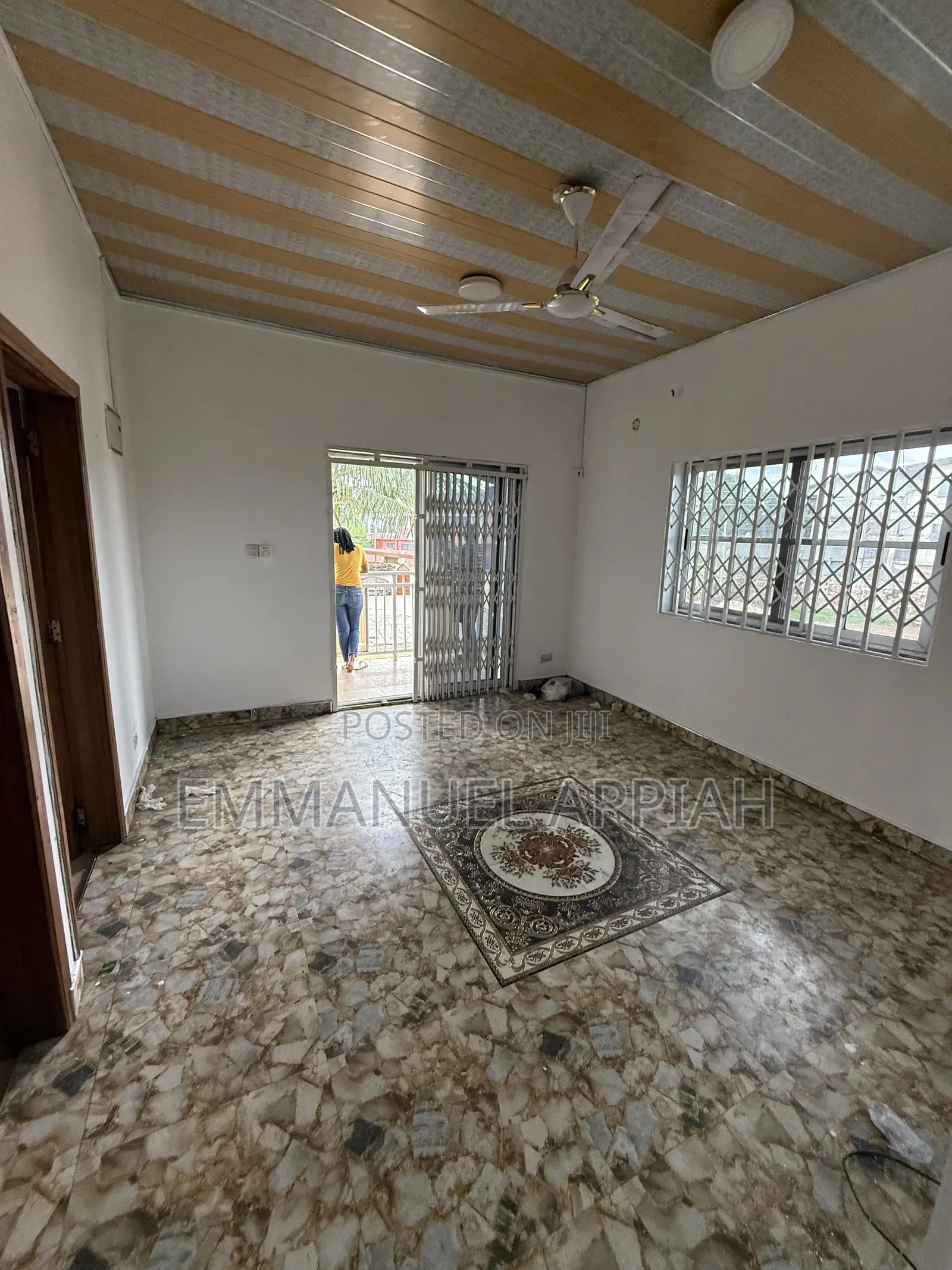 2bdrm Apartment in Awoshei Abrantea, Awoshie for rent