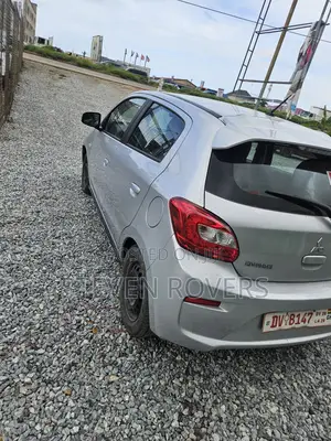 Mitsubishi Mirage 2017 Silver