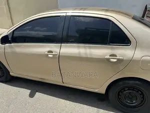 Toyota Yaris 1.8 TS 2008 Gold