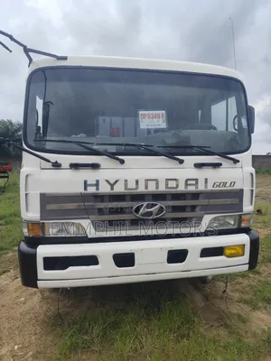 New Arrival, Hyundai Double Axle. Manual Engine