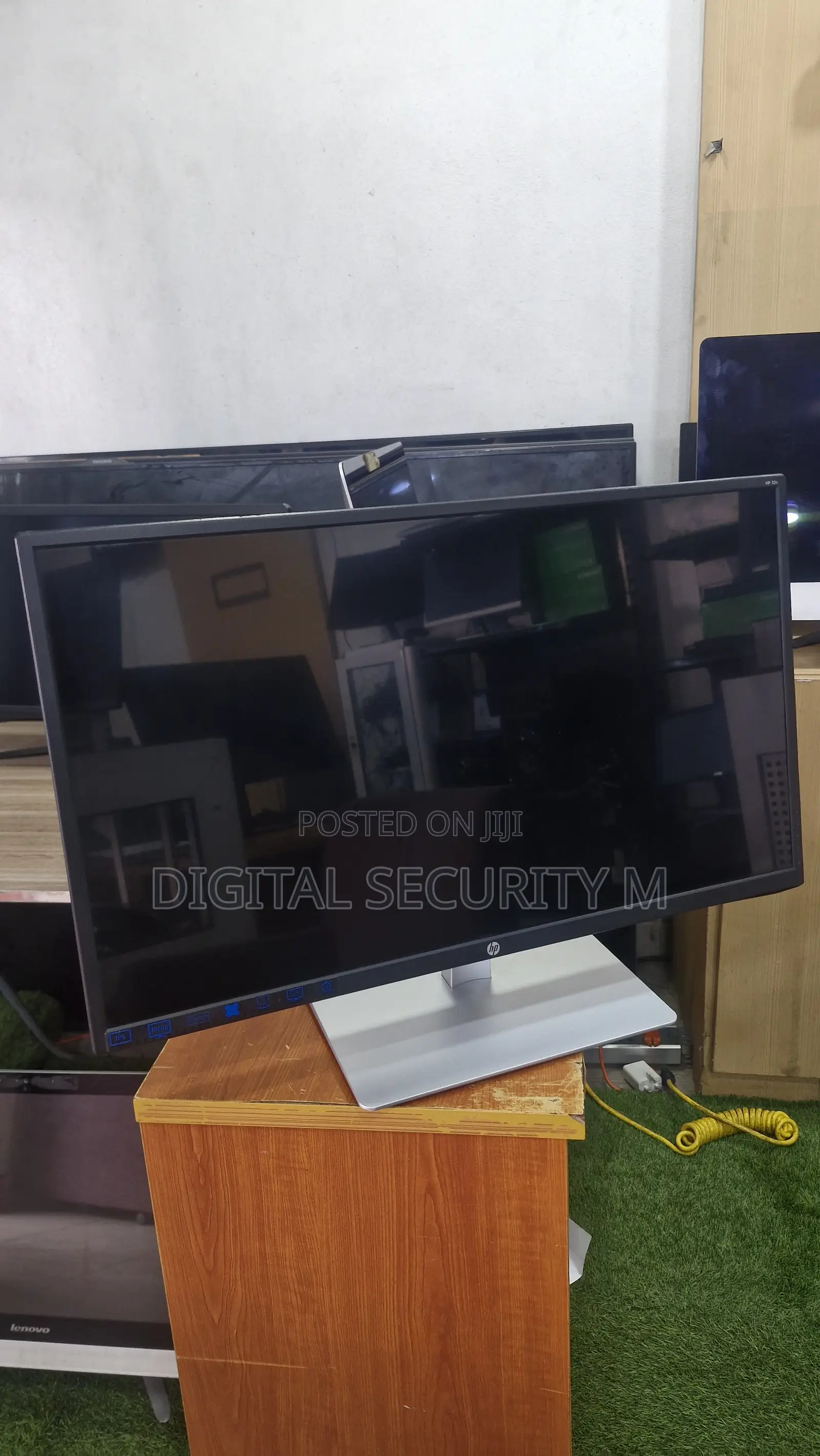Hp 32 Inches Monitor