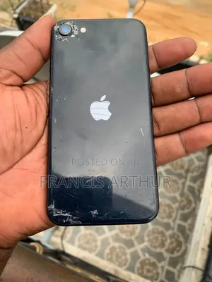 Apple iPhone SE (2022) 64 GB Black