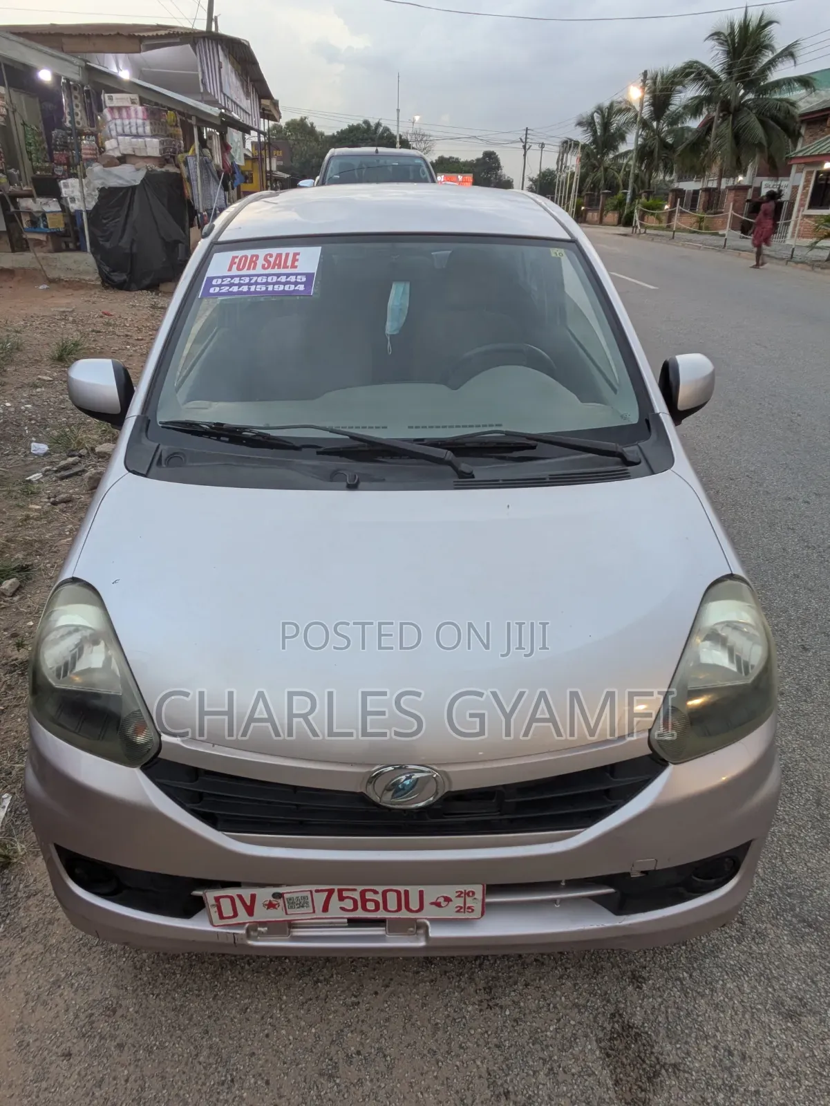 Daihatsu Mira 2014