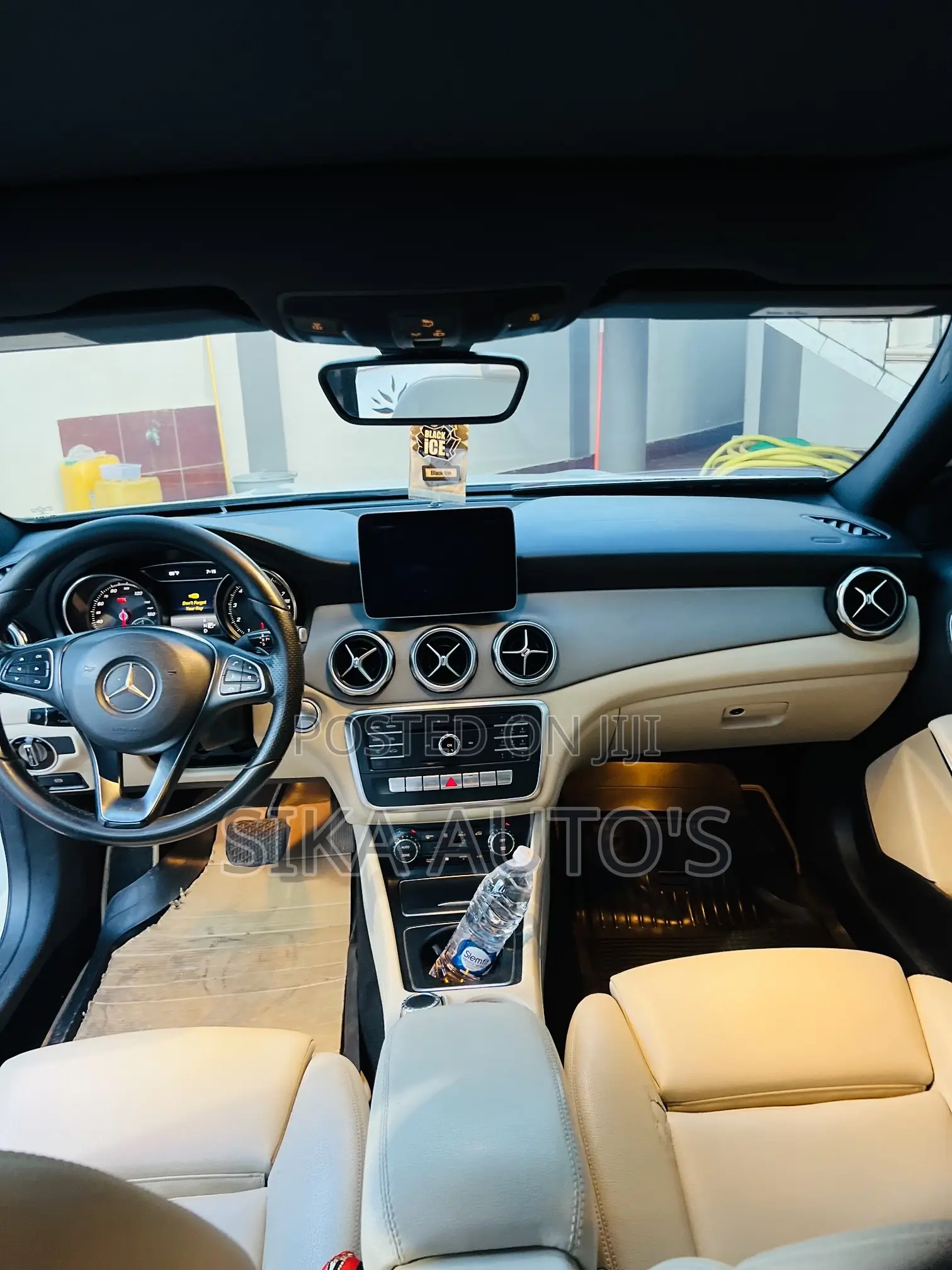 Mercedes-Benz GLA 250 2018 White