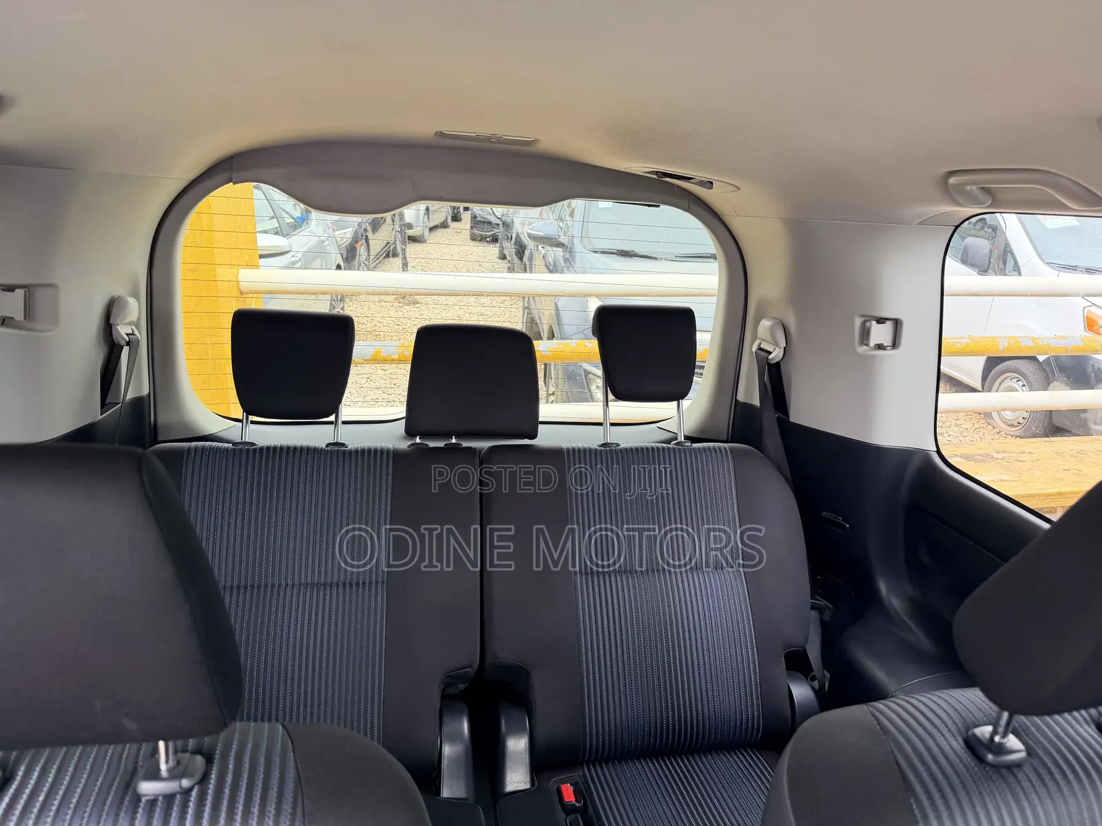 Toyota Voxy 2016 White