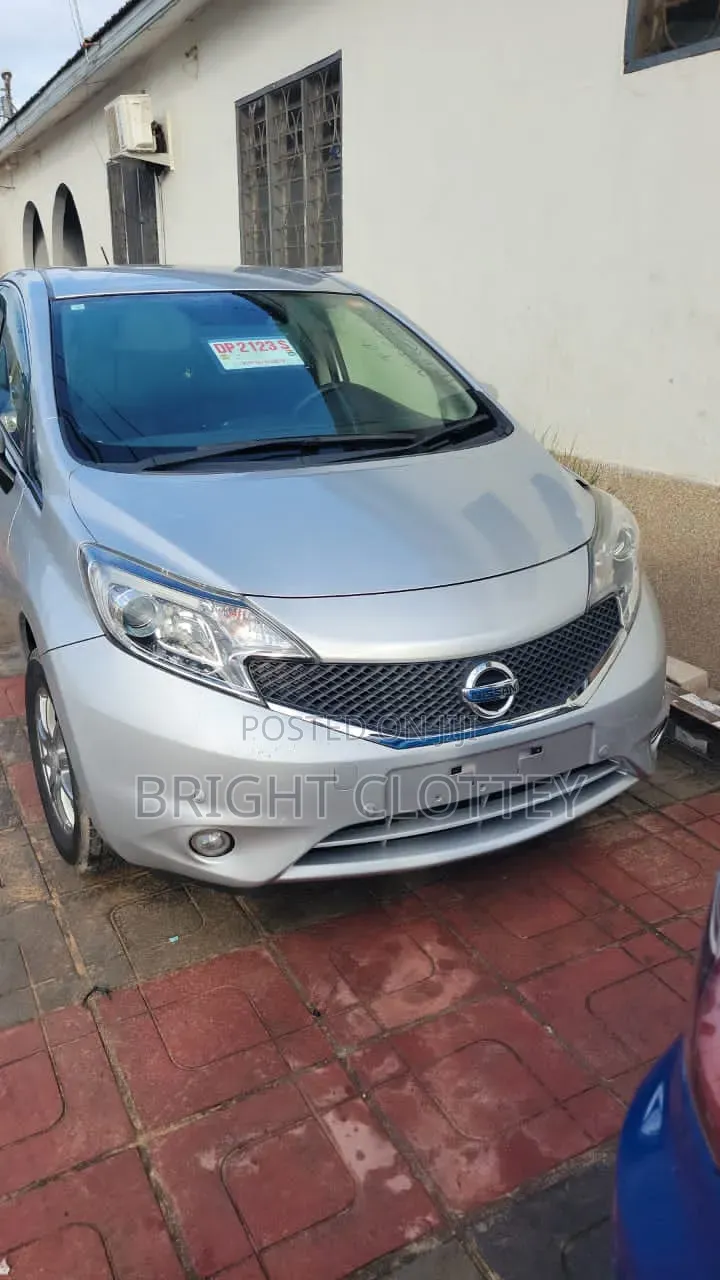 Nissan Note 2014 Blue
