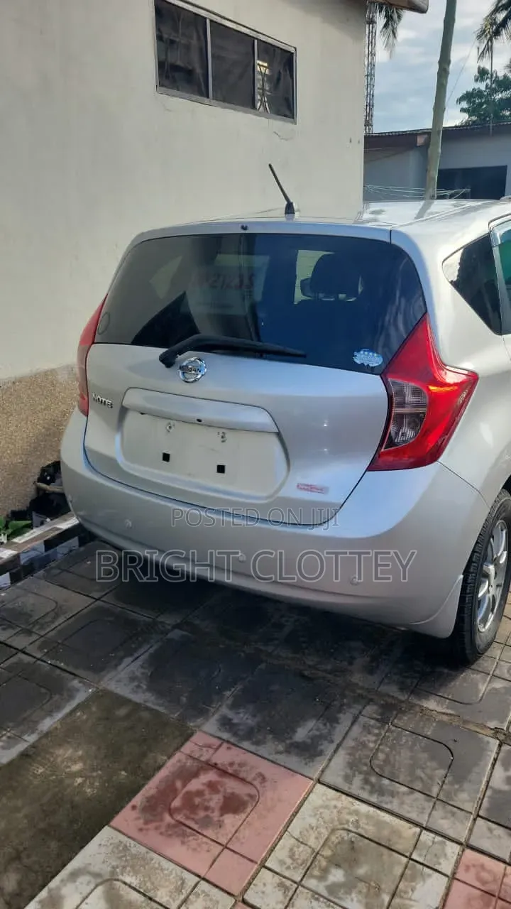 Nissan Note 2014 Blue