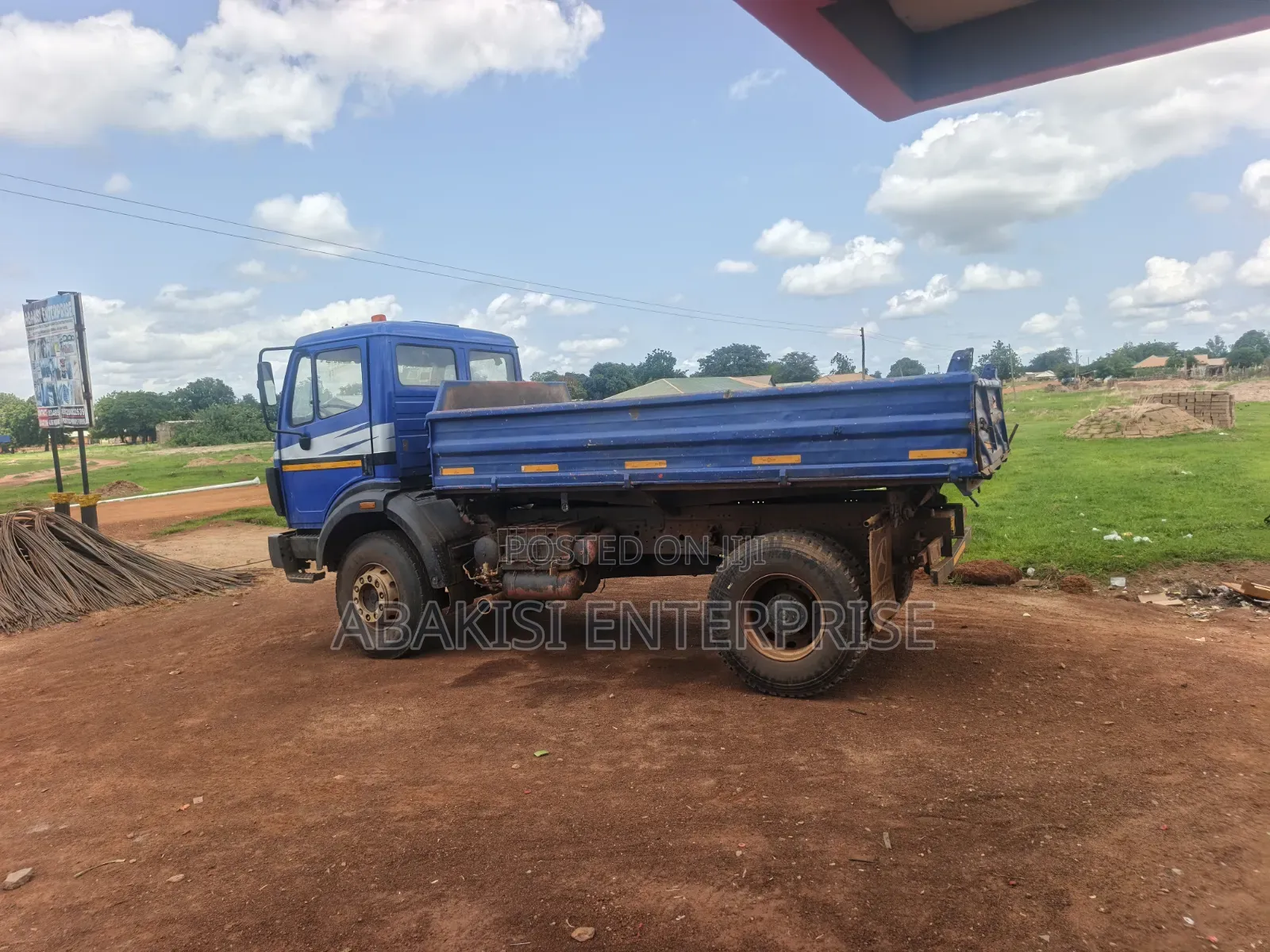 V8 Tipper Truck for Sale
