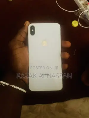 Apple iPhone XS Max 64 GB White