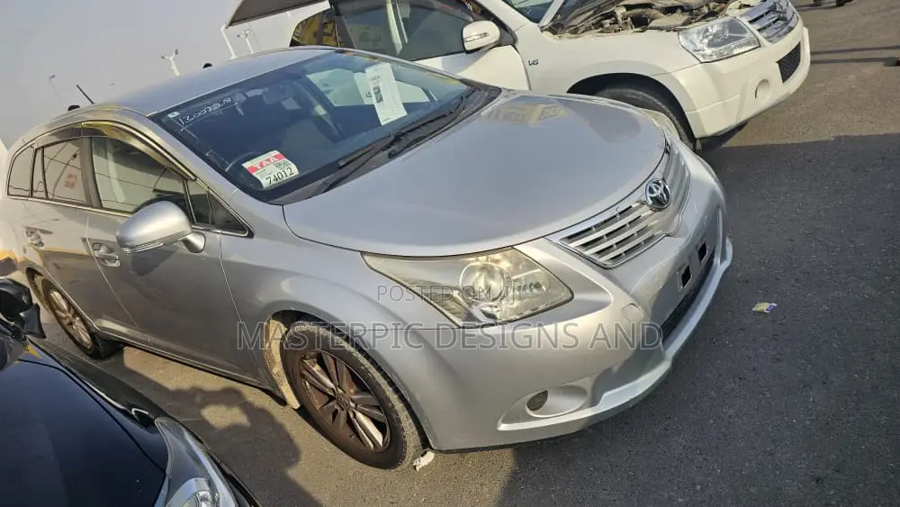 Toyota Avensis 2.0 Advanced Automatic 2011 Silver