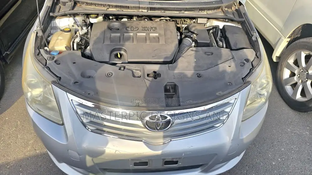 Toyota Avensis 2.0 Advanced Automatic 2011 Silver