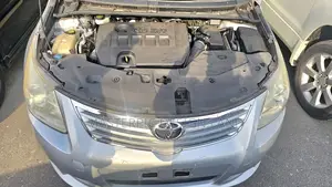 Toyota Avensis 2.0 Advanced Automatic 2011 Silver