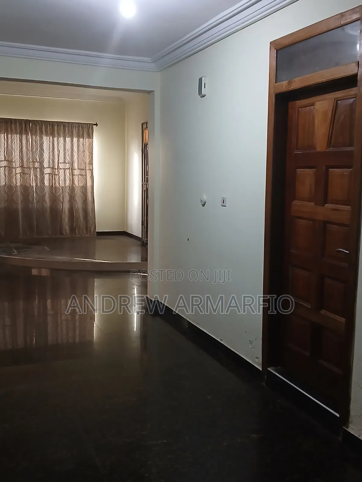 5bdrm House in Sakumono for sale