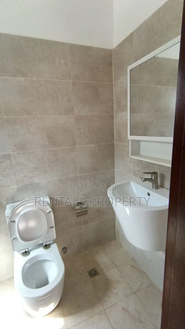 3bdrm House in Oyibi, Pentecost for rent
