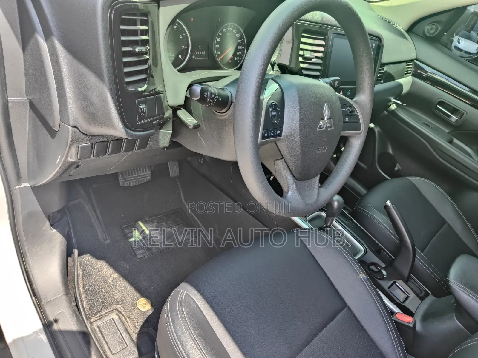 Mitsubishi Outlander 2019 White