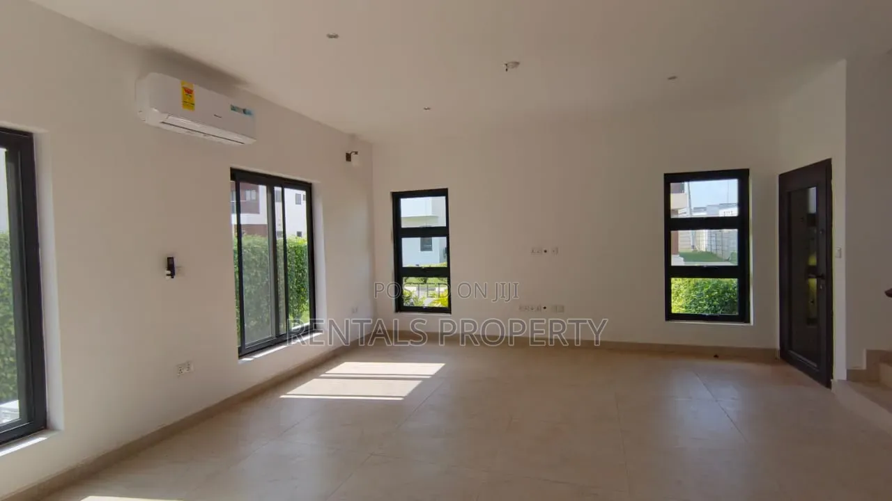 3bdrm House in Oyibi, Pentecost for rent
