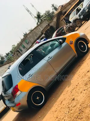 Toyota Yaris 2009 Silver