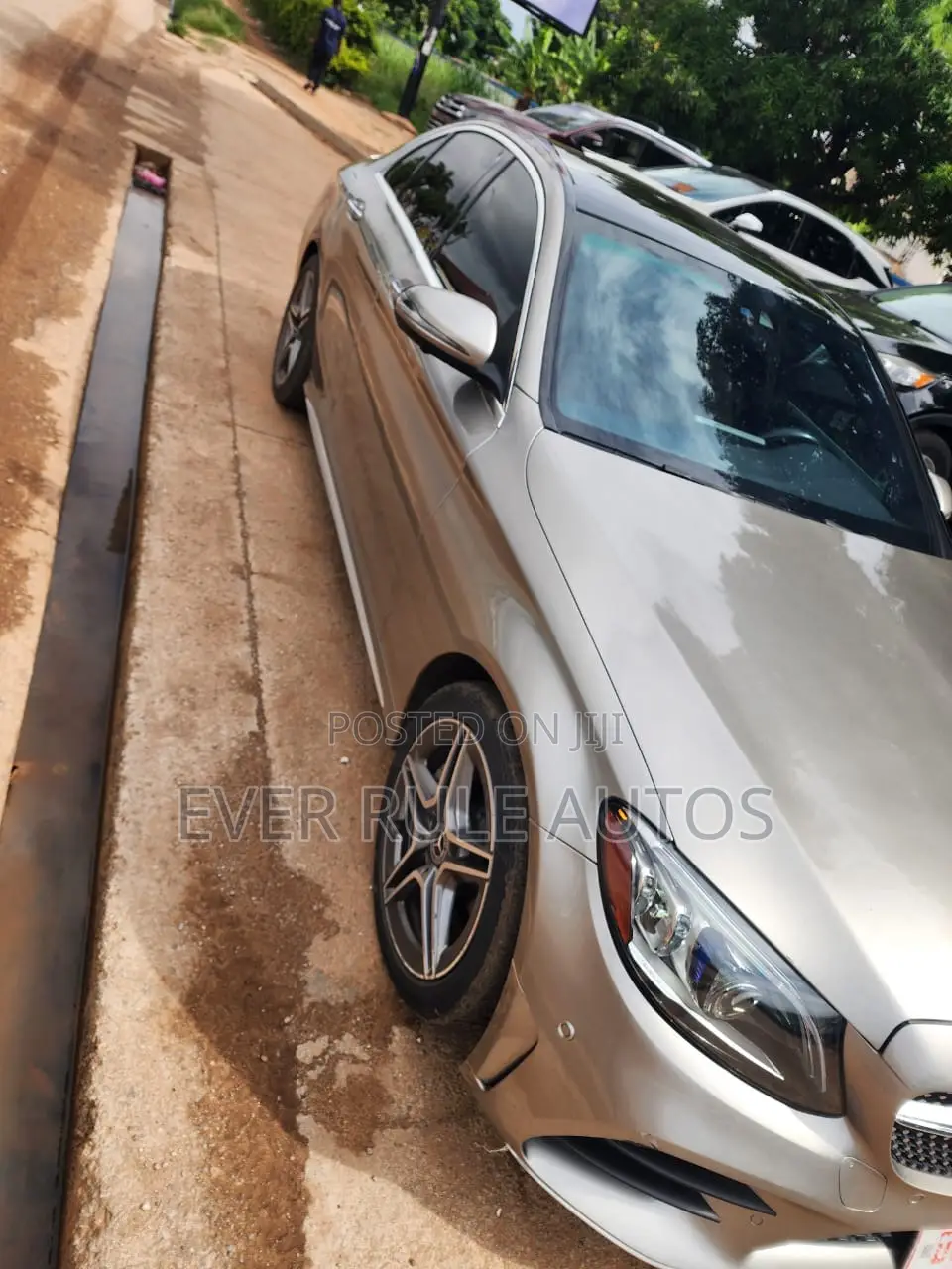 Mercedes-Benz C300 2020 Gray