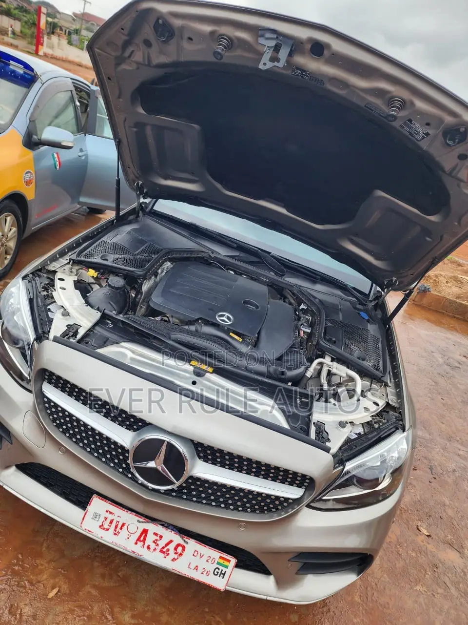Mercedes-Benz C300 2020 Gray