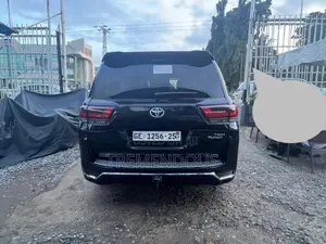 Toyota Land Cruiser 3.5 Petrol 4WD 2022 Black