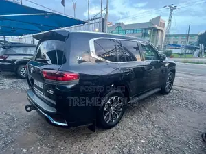 Toyota Land Cruiser 3.5 Petrol 4WD 2022 Black