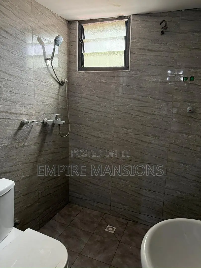 1bdrm House in George Bush Highway, Hong Kong for rent