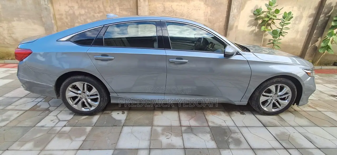 Honda Accord EX-L (1.5L 4cyl Turbo CVT) 2019 Silver
