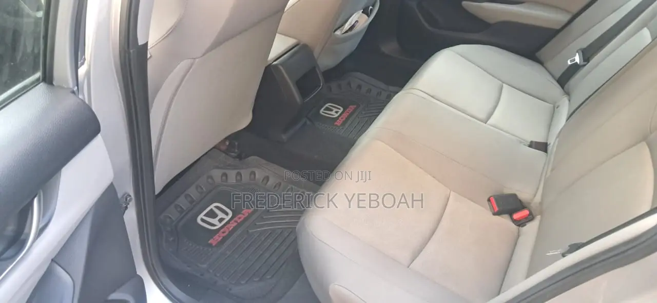 Honda Accord EX-L (1.5L 4cyl Turbo CVT) 2019 Silver