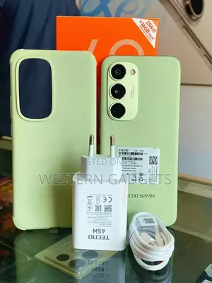 New Tecno Spark 40 Pro+ 256 GB Green