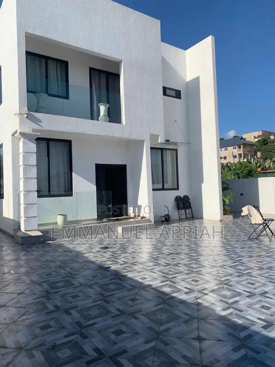 3bdrm House in Poakuase, Pokuase for sale