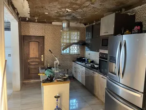 6bdrm House in Amasaman for sale