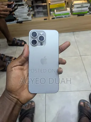 Apple iPhone 15 Pro Max 512 GB White
