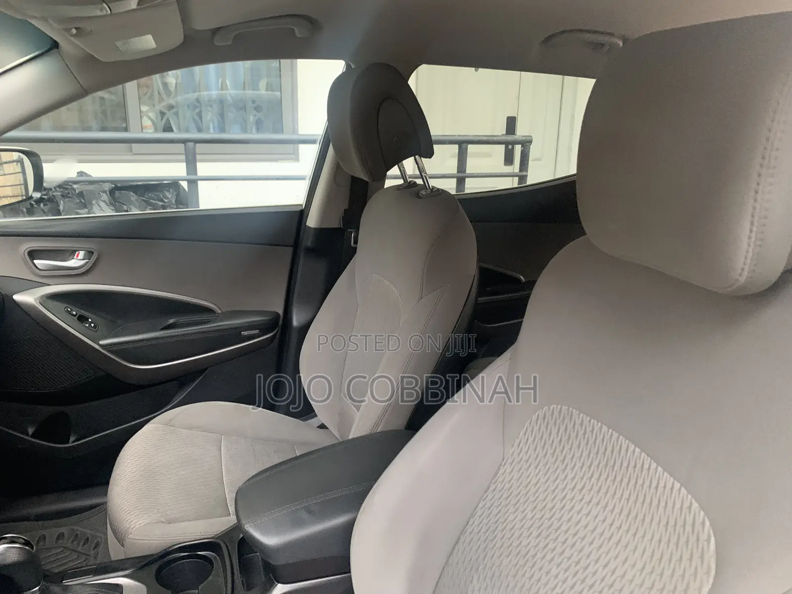 Hyundai Santa Fe SE AWD 2016 White