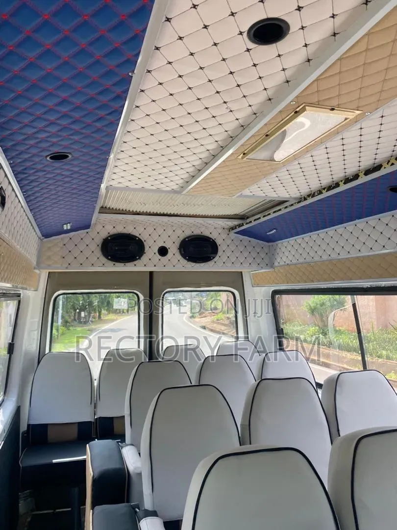 Mercedes-Benz Sprinter 1999 Silver