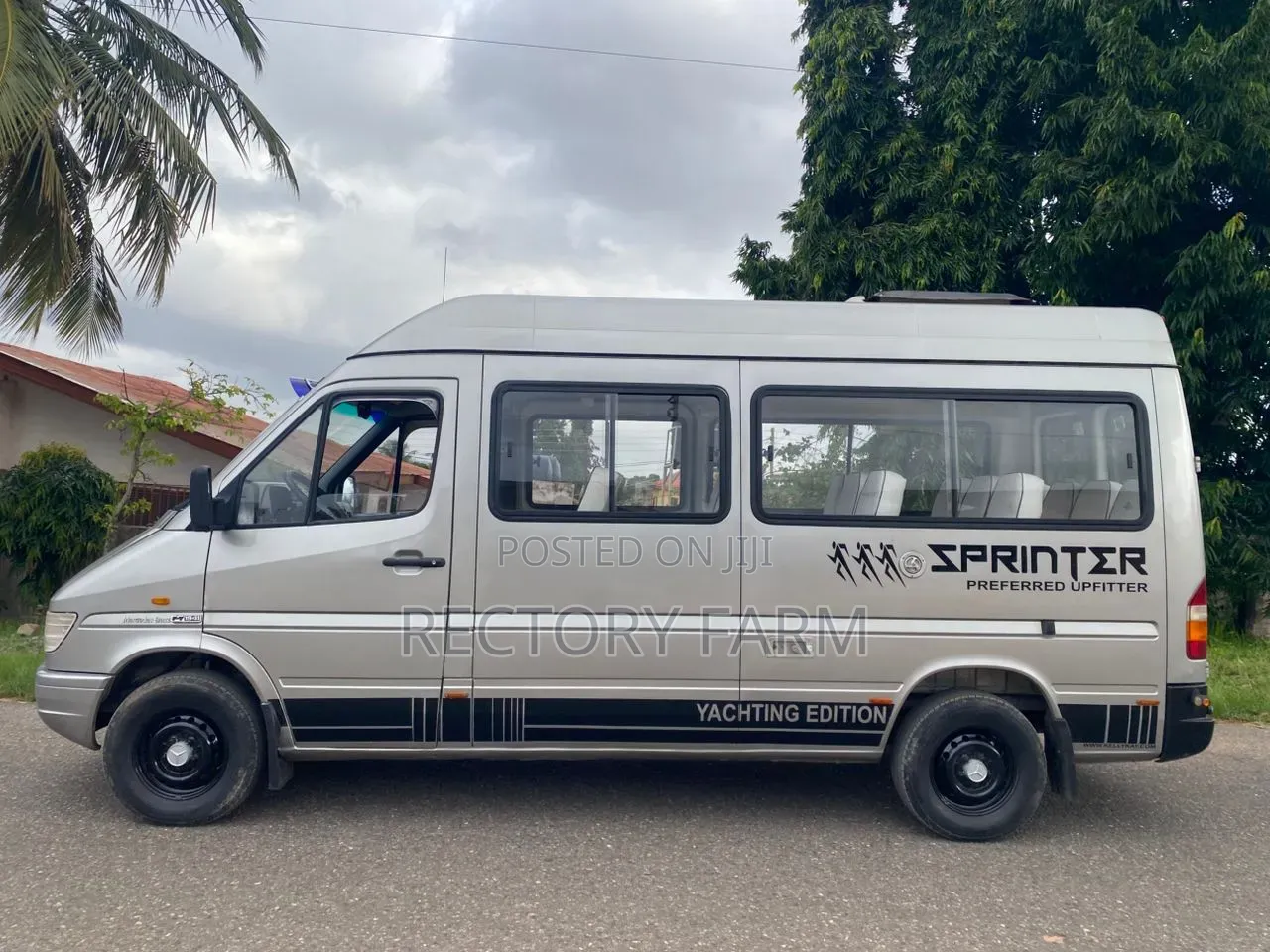 Mercedes-Benz Sprinter 1999 Silver