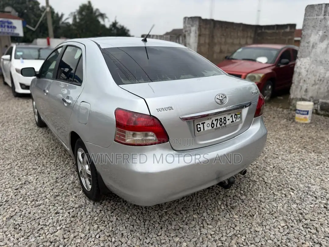 Toyota Yaris 1.5 2008 Silver