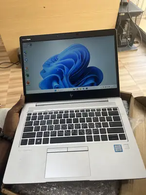 New Laptop HP EliteBook 830 G6 8GB Intel Core i5 SSD 256GB