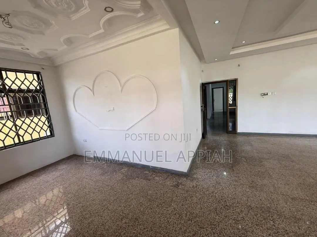 5bdrm House in Westland for rent