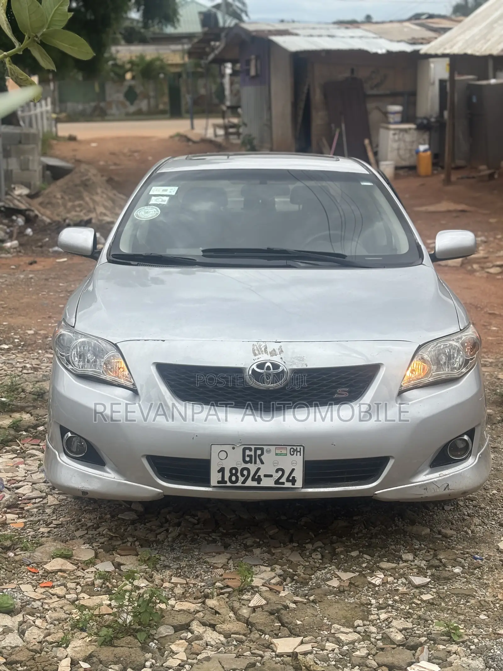 Toyota Corolla 2010 Silver
