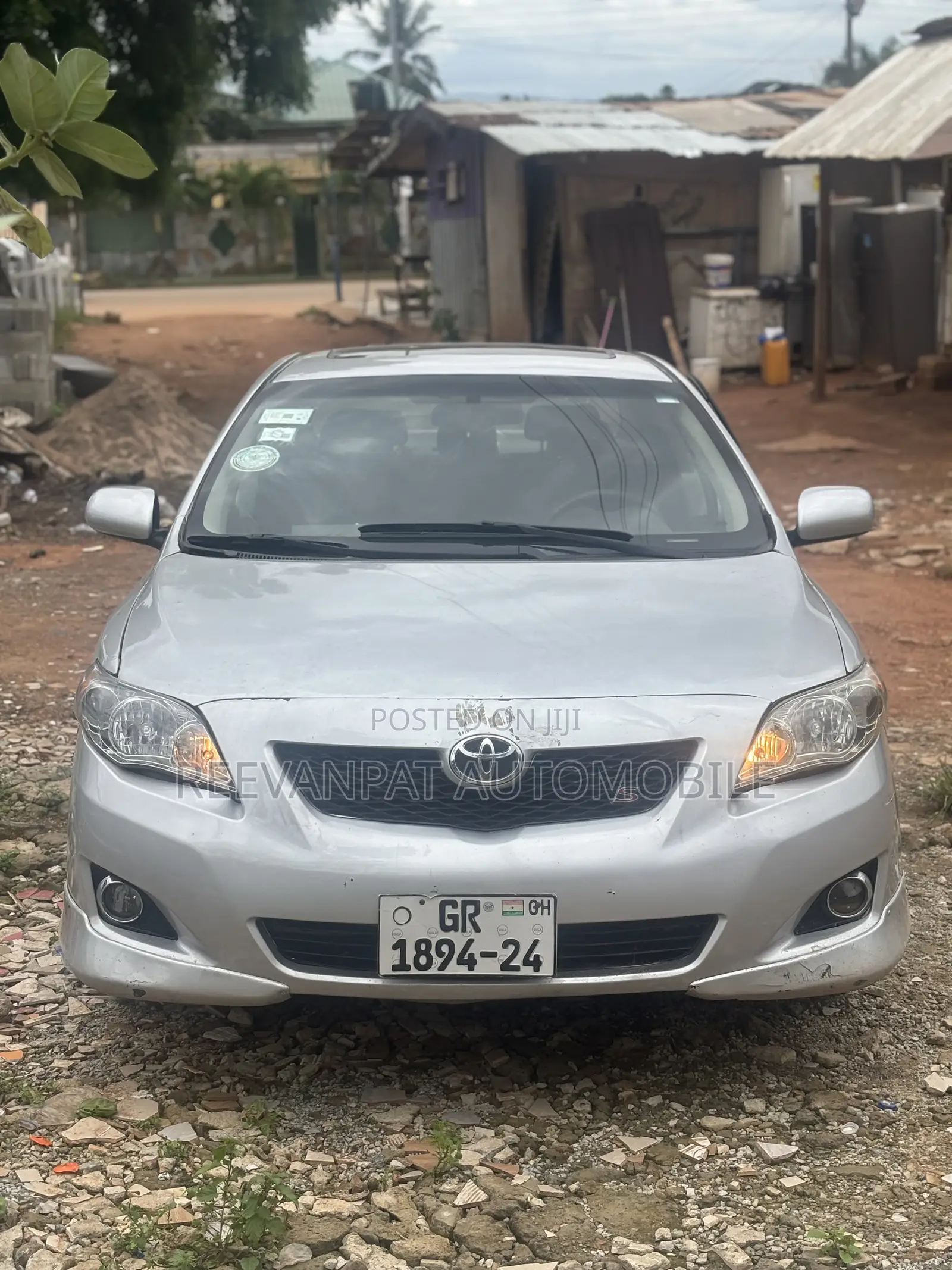 Toyota Corolla 2010 Silver